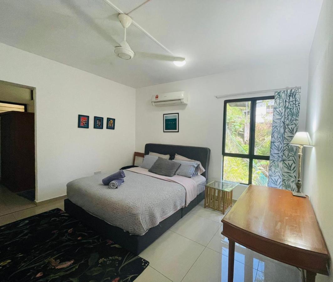 Kk Jungle Hideaway Lovely Apartment 5 Mins Walk To Town Kota Kinabalu Exteriör bild